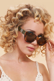 Powder Design inc - Luxe Zelia Sunglasses - Tortoiseshell/Olive