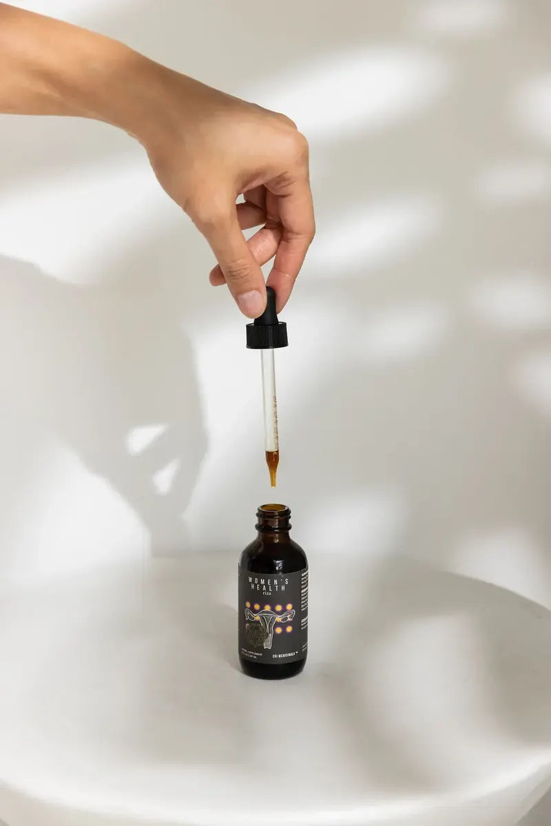 Women's Health · Ríza dropper in the hand